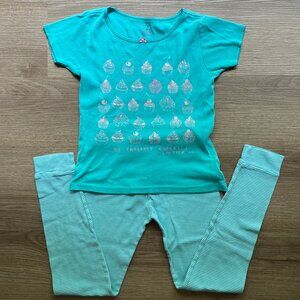 Carter's 2-Piece Short-Sleeve Cupcake Pajama Set Size: 8